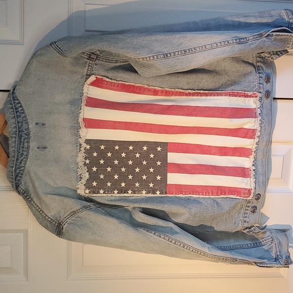 PacSun Other - Pacsun American flag denim jacket.